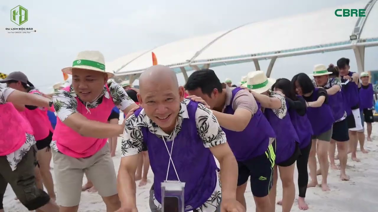 [DU LỊCH ĐỘC ĐÁO] Chương trình Teambuilding Amazing Bay của Tập Đoàn BDS Số 1 Thế Giới CBRE