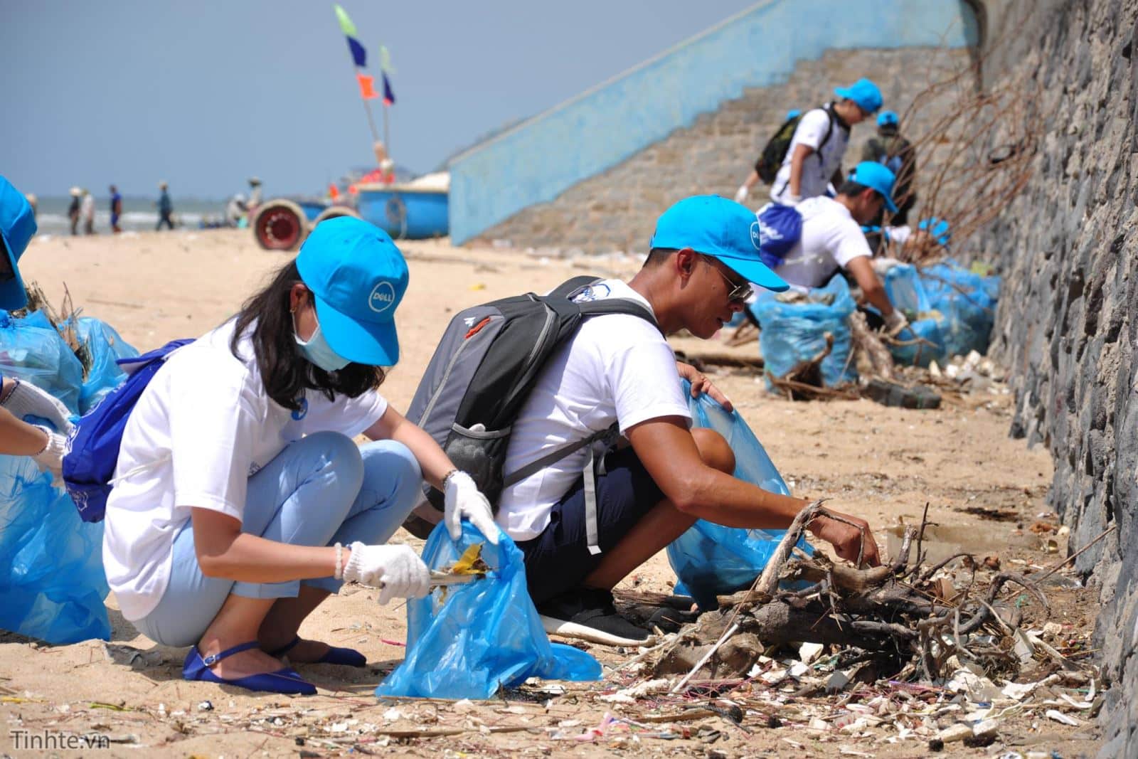 The relationship between the environment and tourism development