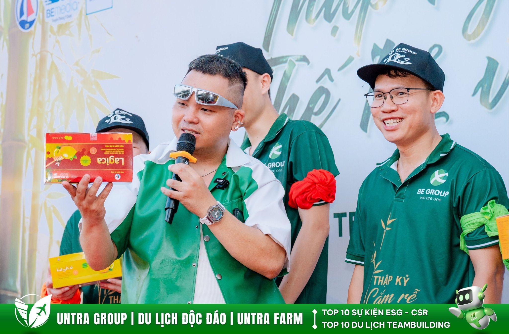 be group (10)
